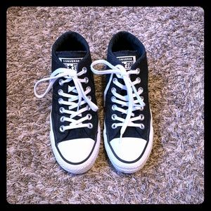 Converse mid black size 7